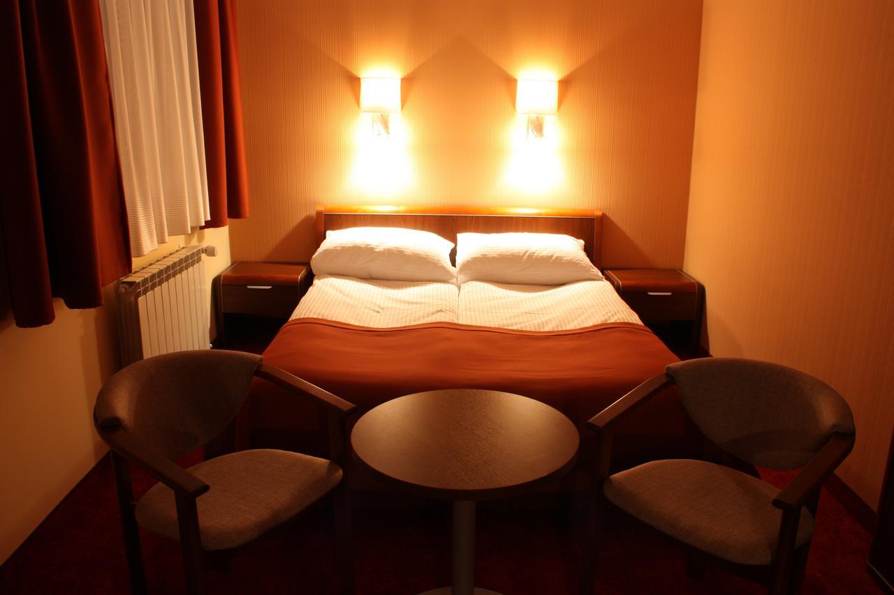 Impresja Motel Borek Wielkopolski ห้อง รูปภาพ